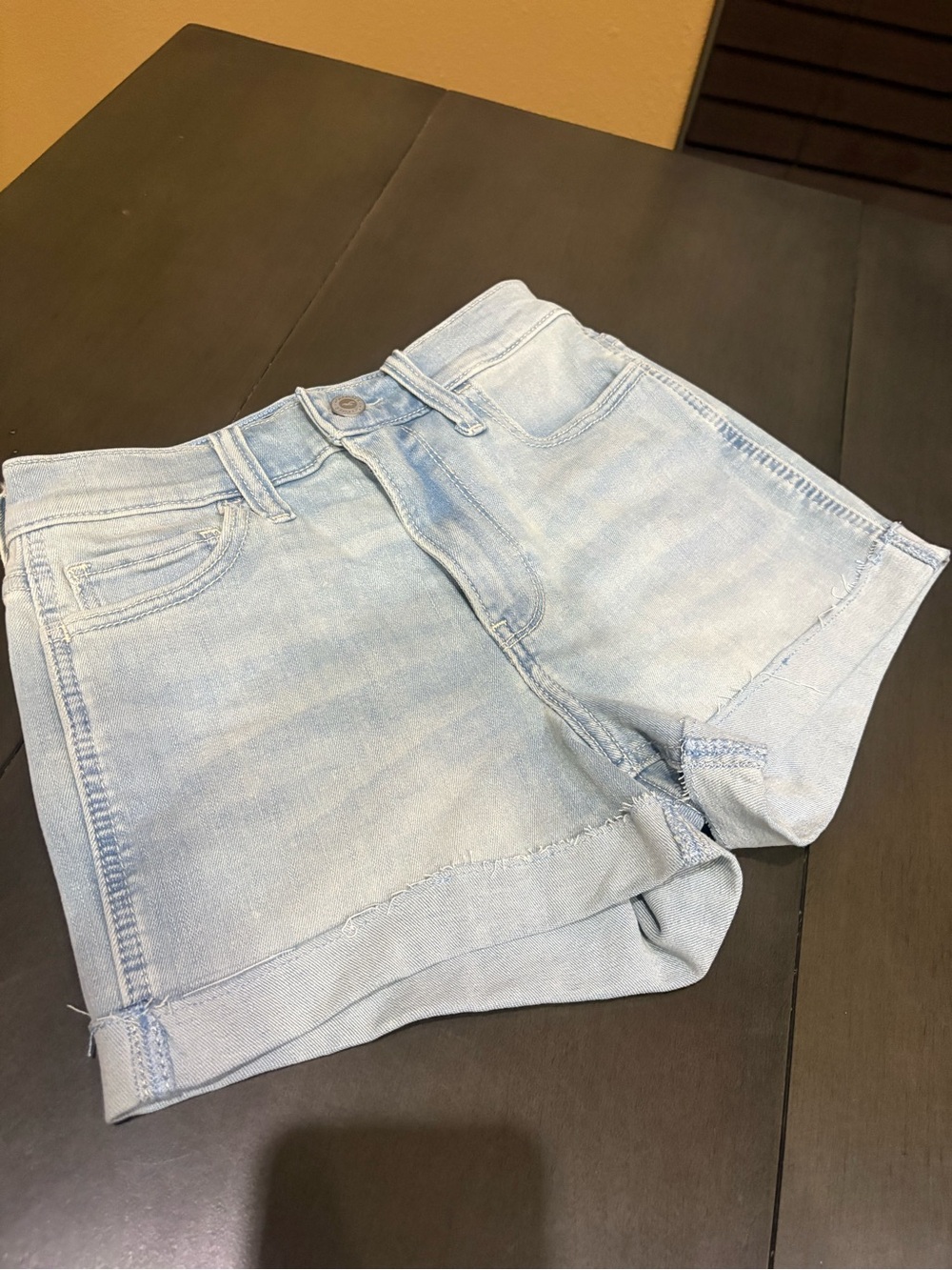 Hollister High-Rise Shorts in size 1